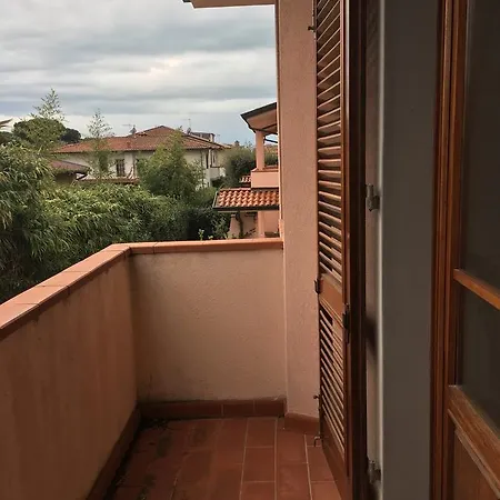 Holiday Via Del Paradiso
